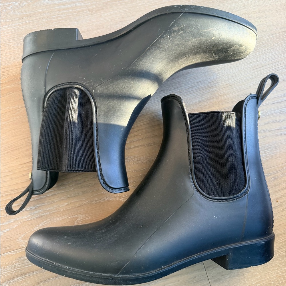 Sam Edelman Black Chelsea Rain Ankle Boots